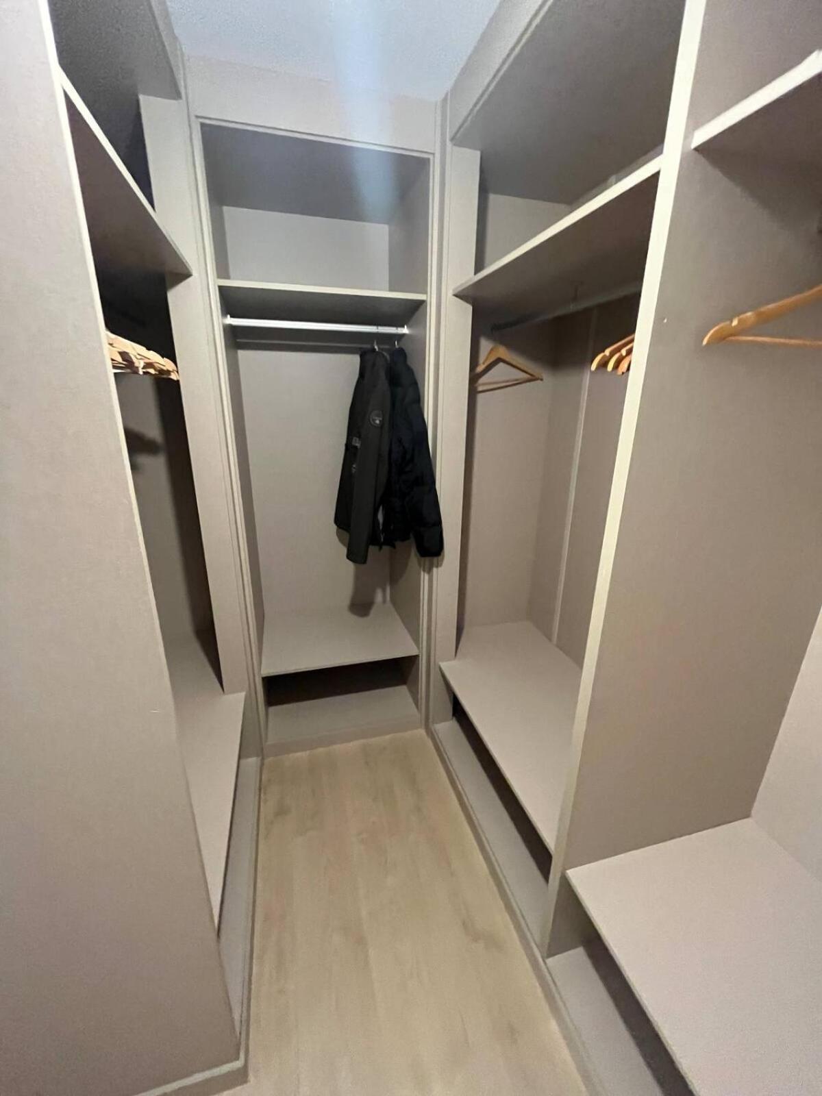 Apartamento Moderno Bajo Con Jardin Zizur Mayor Exterior foto